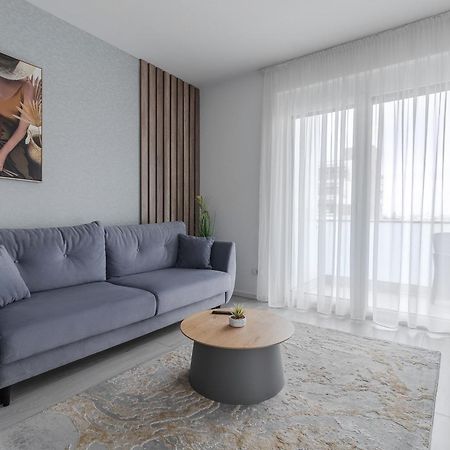 Rosewood Gold Oradea Exteriör bild