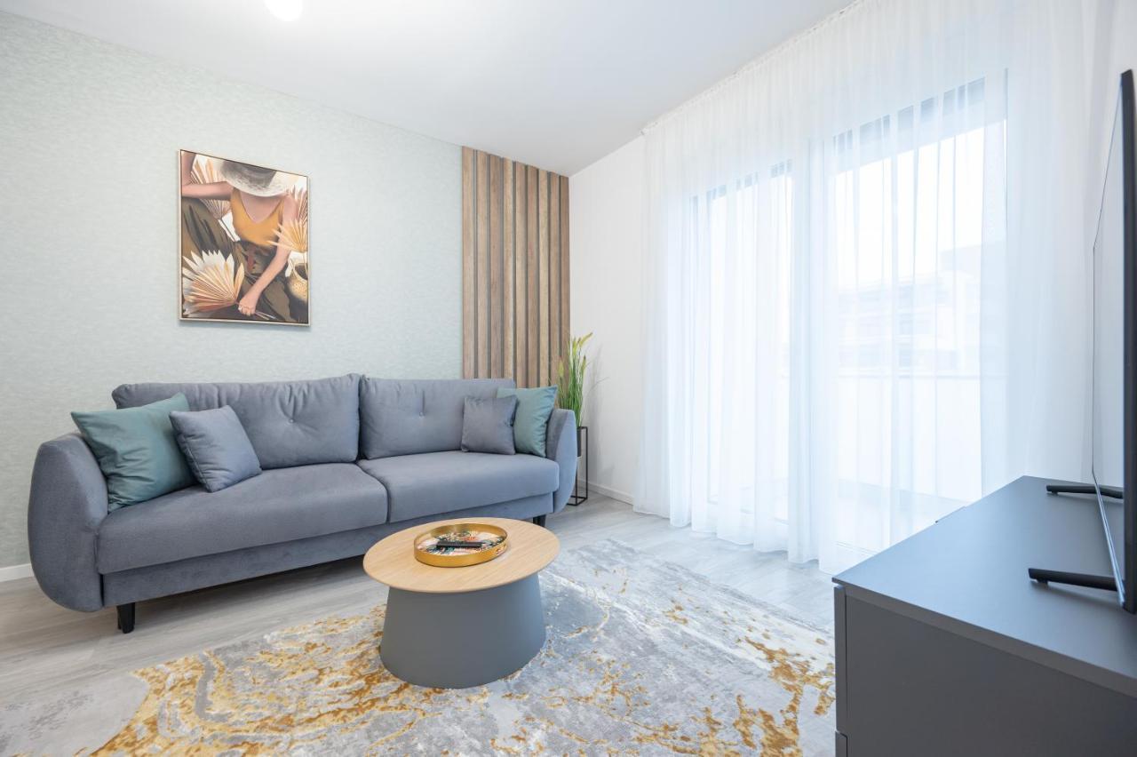 Rosewood Gold Oradea Exteriör bild