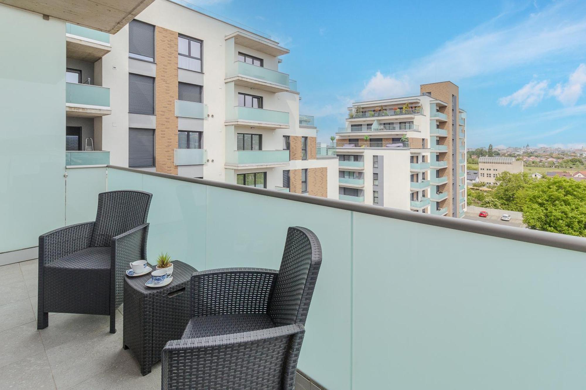 Rosewood Gold Lägenhet Oradea Exteriör bild
