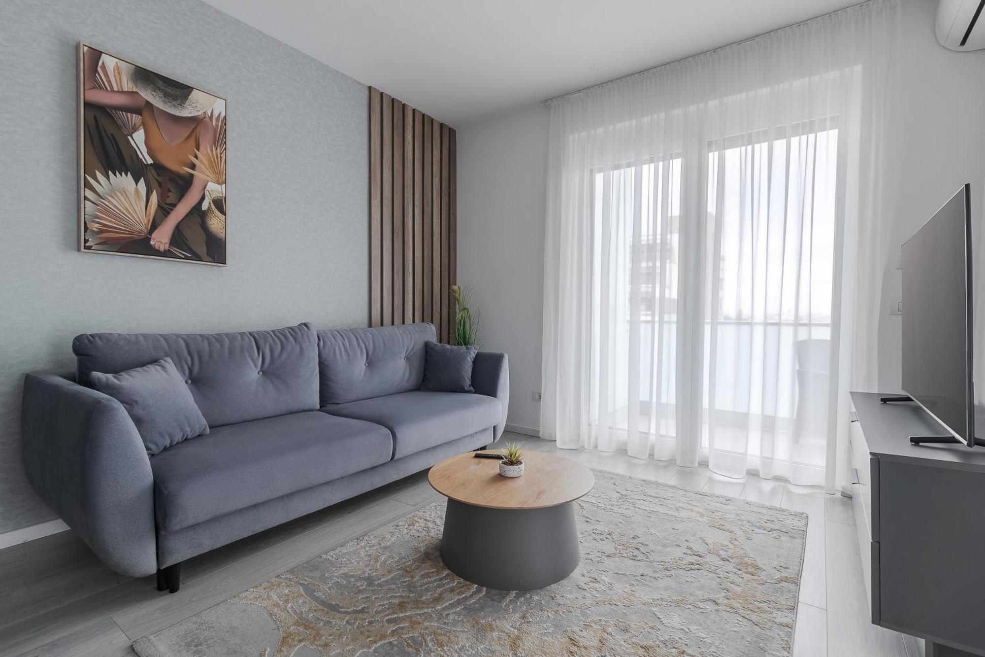 Rosewood Gold Lägenhet Oradea Exteriör bild
